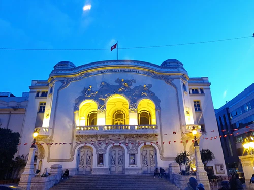 Městské divadlo in Tunis — Divadlo