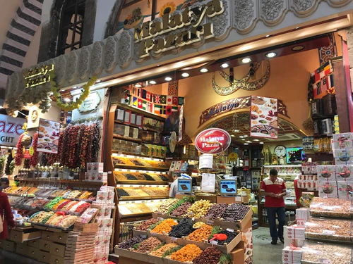 Egyptian Bazaar in Istanbul — বাজার