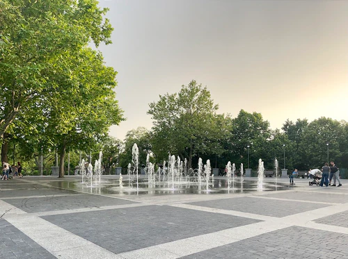 Manhanarivskyi Square — পার্ক, rated 4.6/5