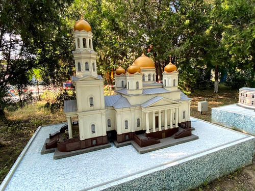 Yevpatoriyskiy Park "Krym V Miniatyure" — পার্ক, rated 4.5/5