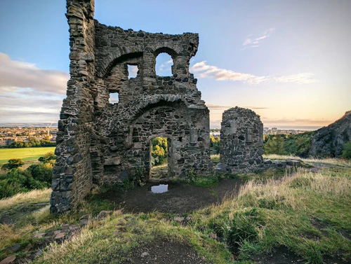 Holyrood Park in Edinburgh — Park