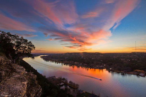 Mount Bonnell, rated 4.8/5