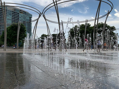 Scioto Mile Fountain — თემატური პარკი, rated 4.7/5