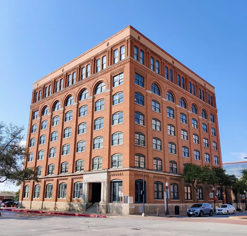The Sixth Floor Museum at Dealey Plaza — მუზეუმი, rated 4.6/5