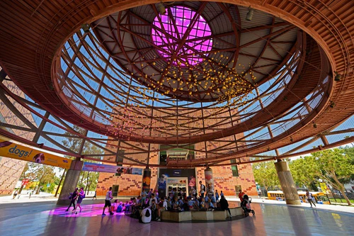 California Science Center in লস অ্যাঞ্জেলেস — Camp