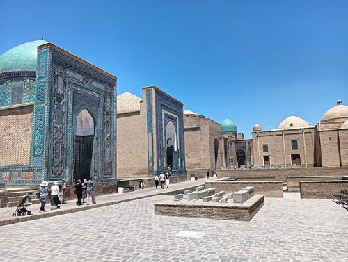 Shah-i-Zinda necropolis in Samarkand — Historische plek