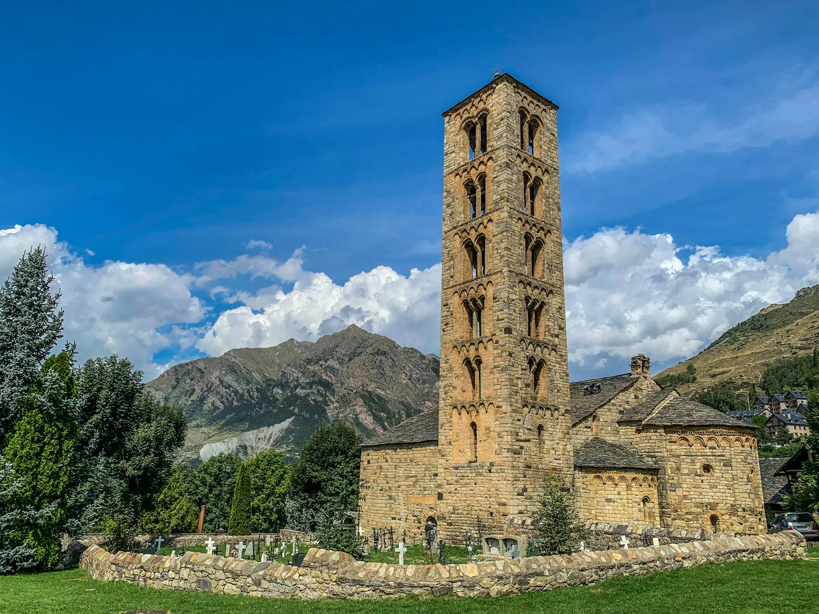 Andora travel guide