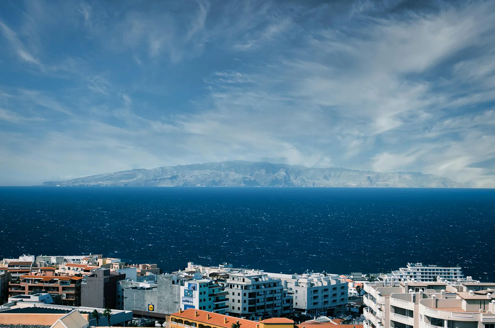 Santa Cruz de Tenerife travel guide