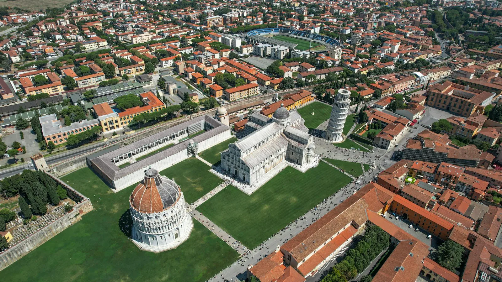 Pisa travel guide