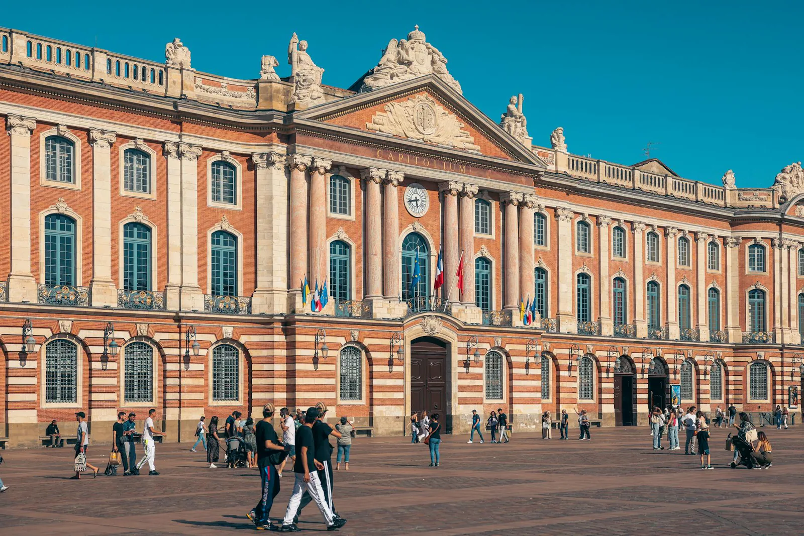 Toulouse travel guide