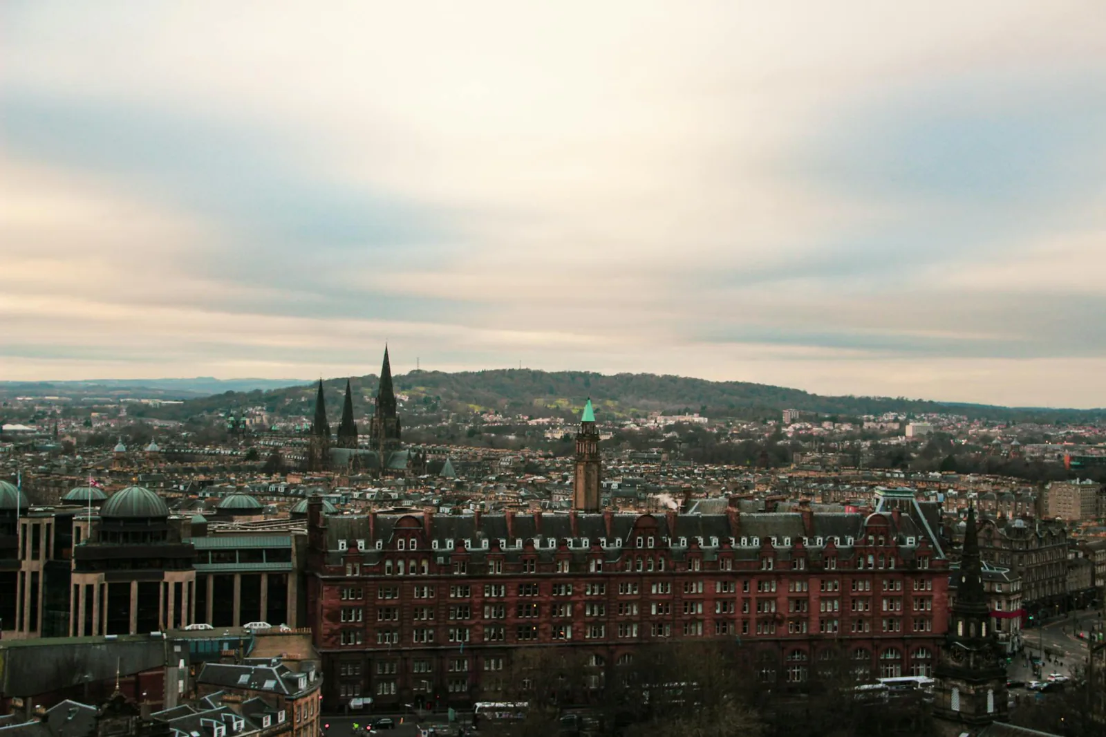 Edinburgh travel guide