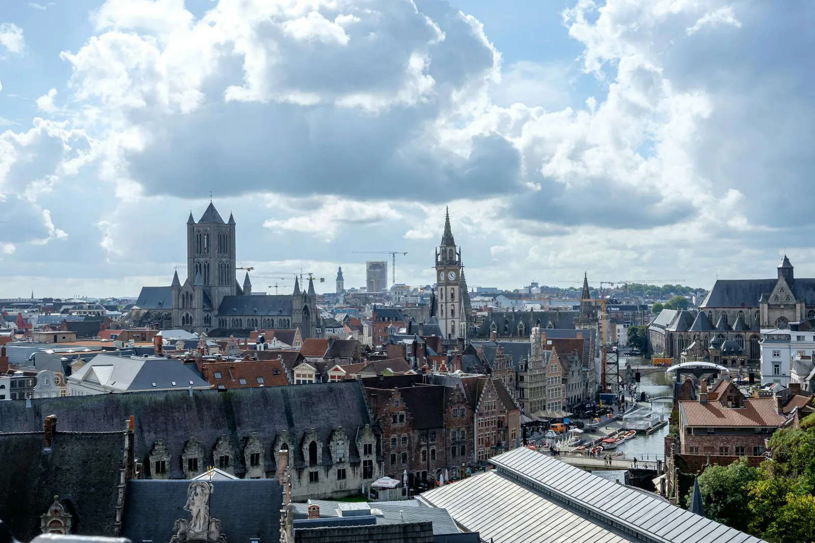 Gent travel guide