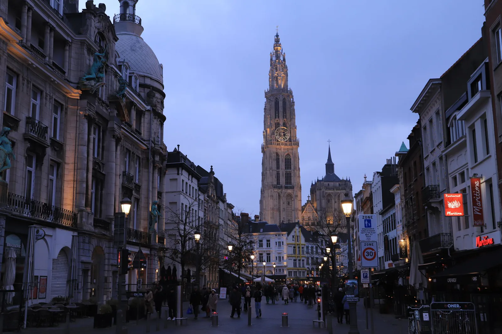 Antwerp travel guide