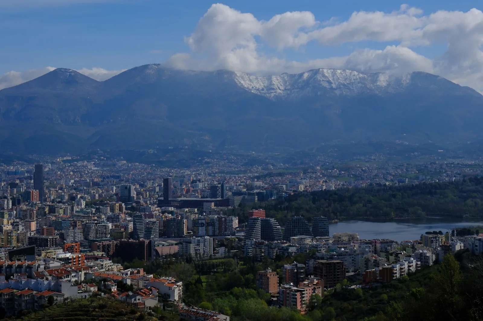 Tirana travel guide