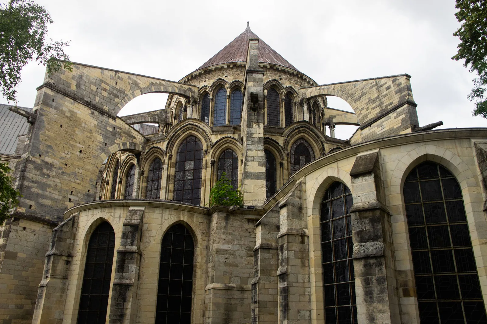 Reims travel guide