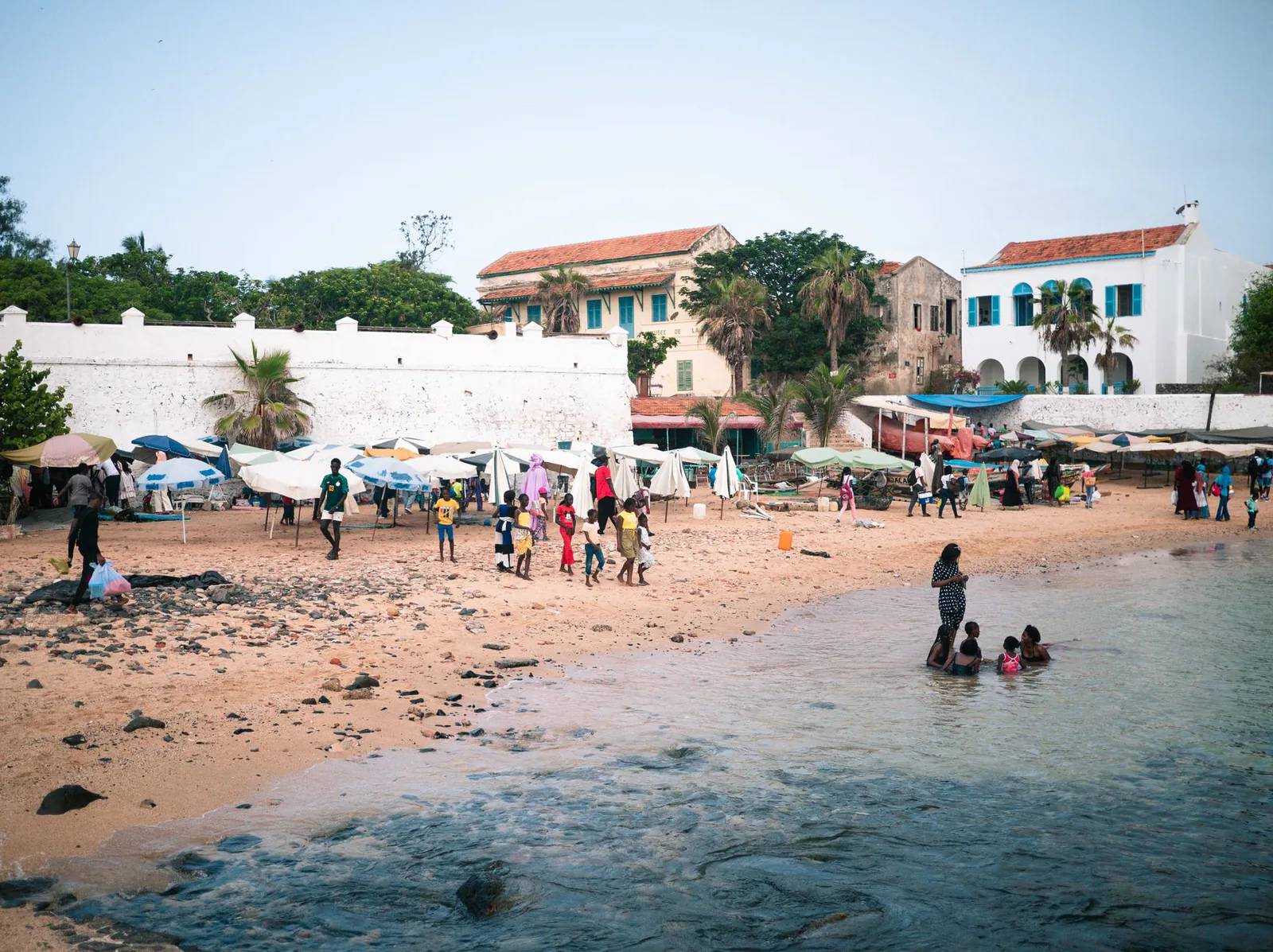 Dakara travel guide