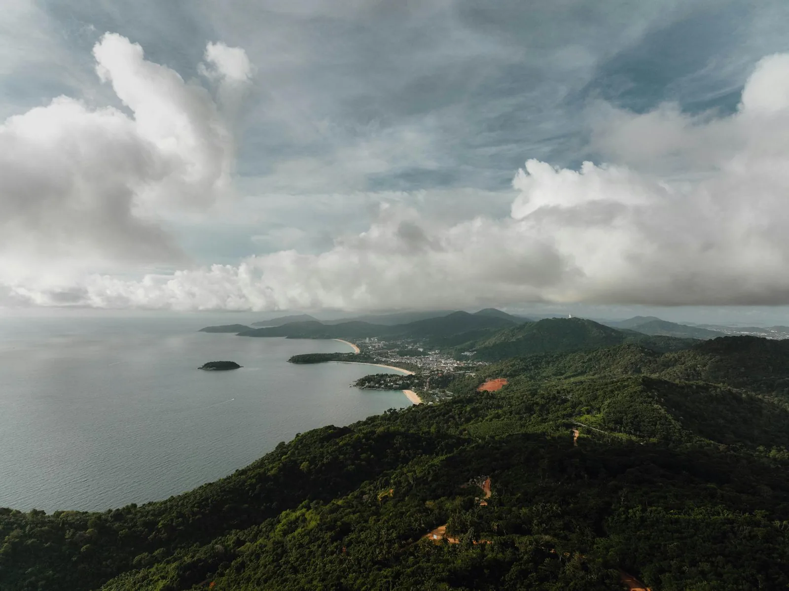 Phuket travel guide