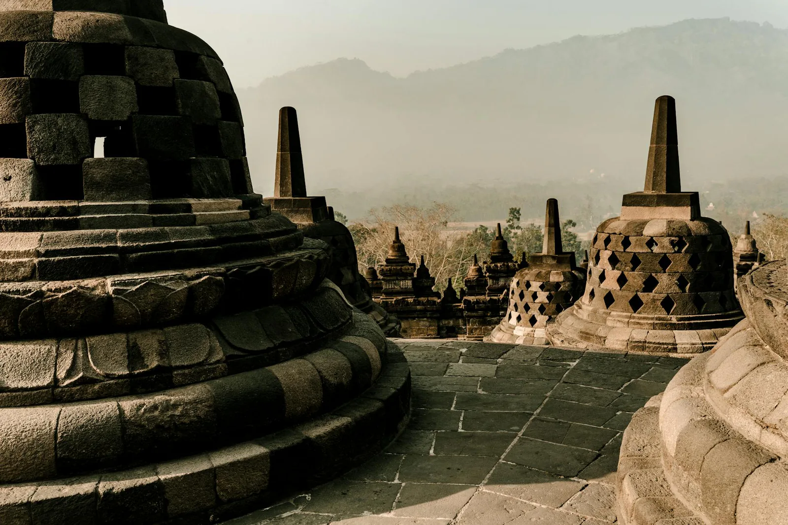 Jawa travel guide