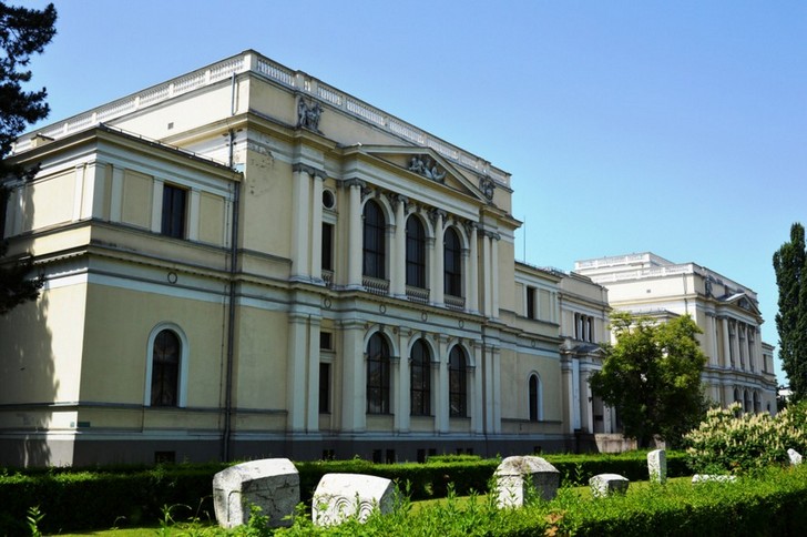 Museo Nacional de Bosnia y Herzegovina