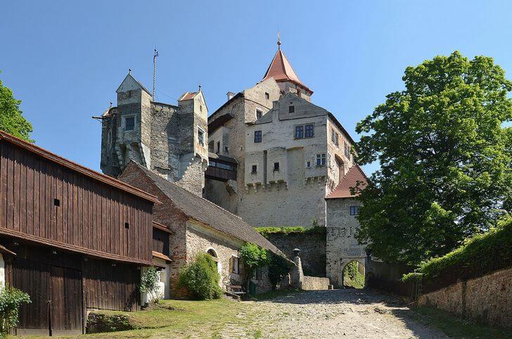 Pernstein Castle