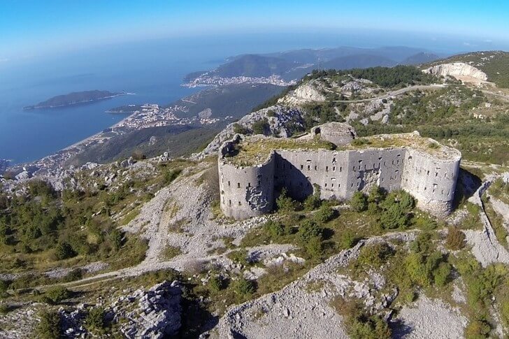Kosmac Fortress
