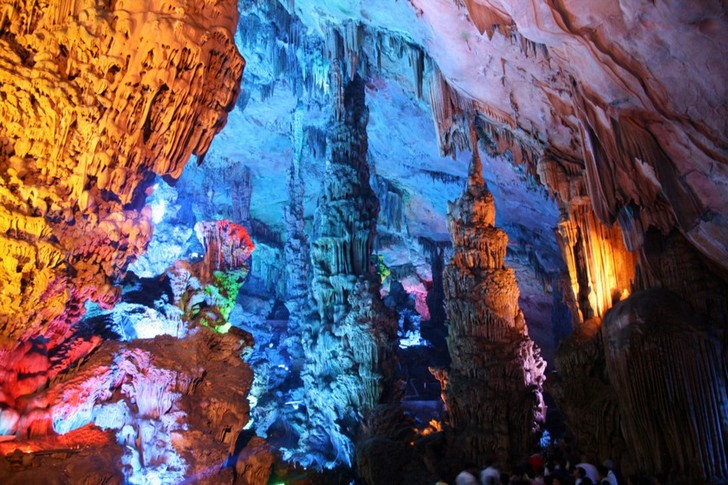 Grotte de flûte de canne.