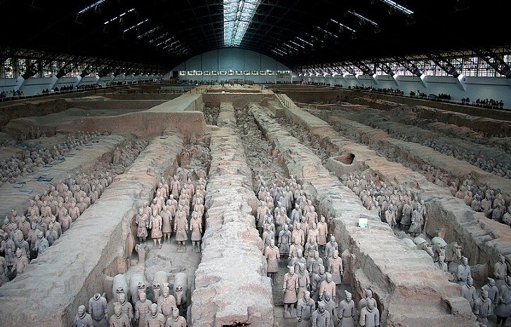 L'armée en terre cuite de l'empereur Qin Shi Huangdi.