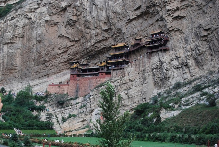 Xuankong-si Hanging Monastery