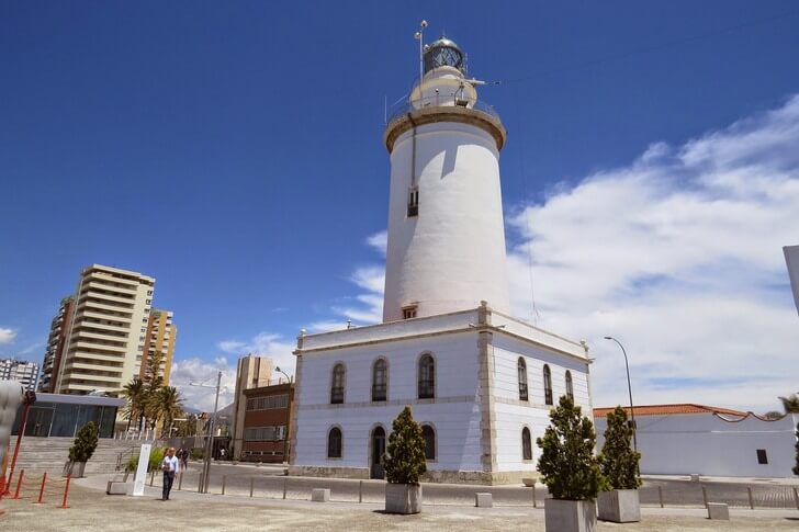 La Farola Lighthouse