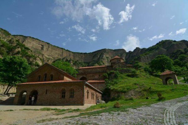 Samostan Shio-Mgwim