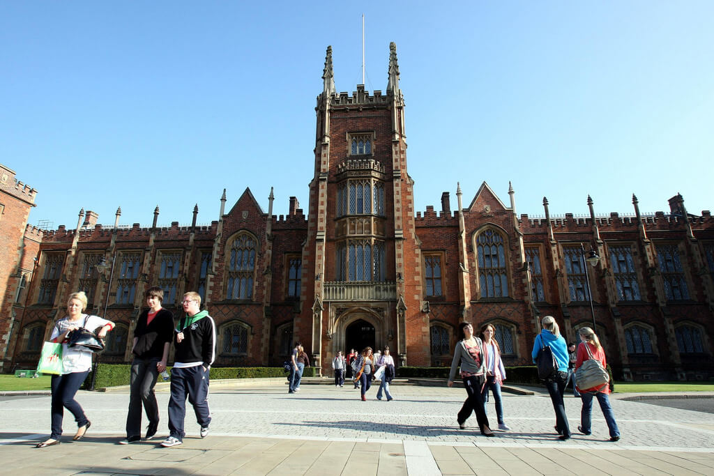 Universidad de Queens (Belfast)