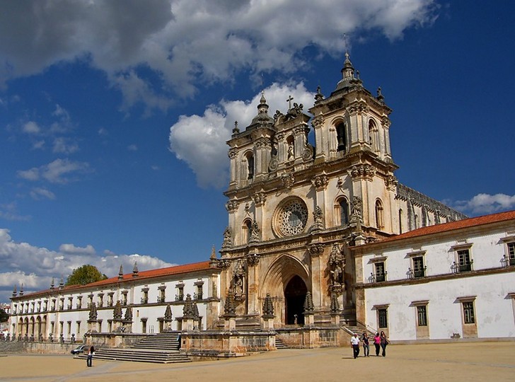 Alcobas Monastery