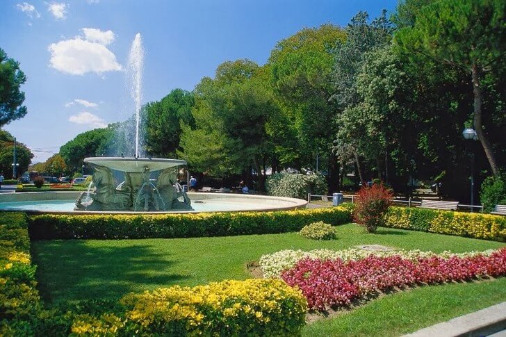 Federico Fellini Park