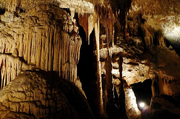 Yasovskaya cave