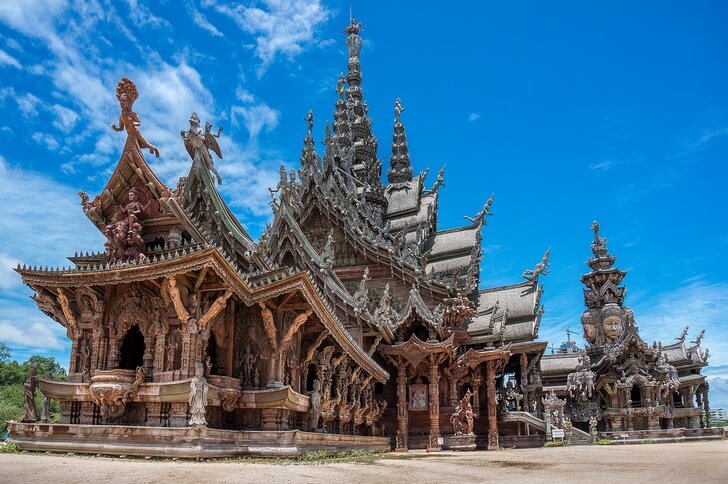 Temple of Truth (Pattaya)